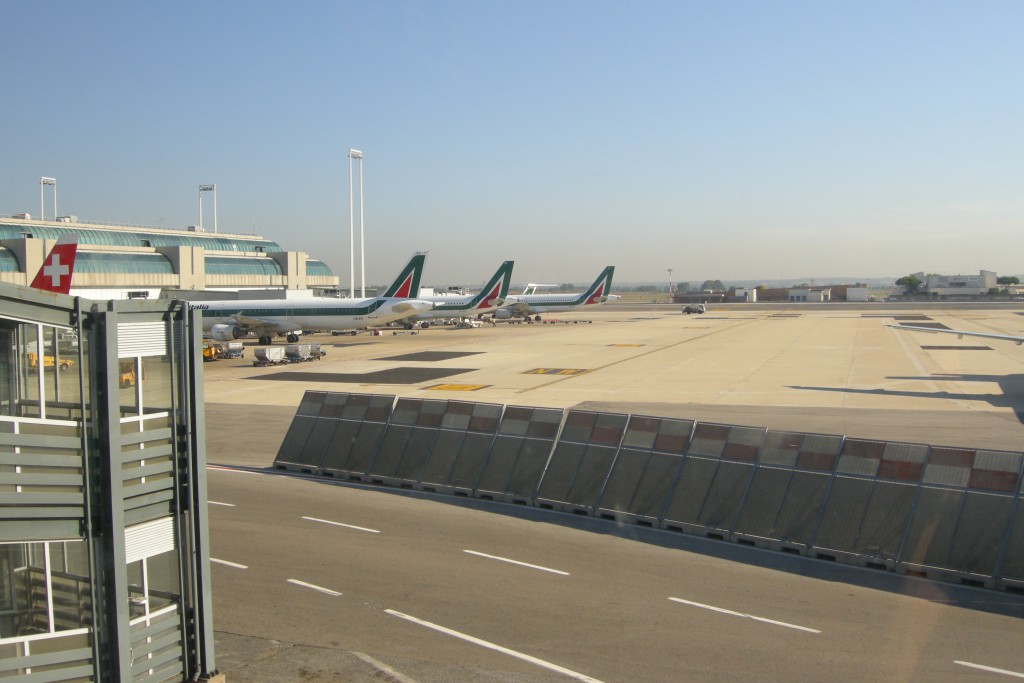 The Italian company provided airfield systems for renovations on the FCO airport runway.